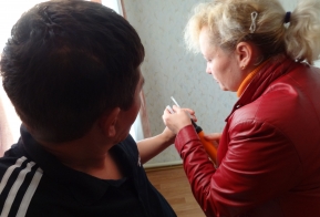 Контроль за ходом выполнения мероприятий по устранению недостатков в жилых домах, построенных для граждан, пострадавших в результате крупномасштабного наводнения на территории края в августе-сентябре 2013 года